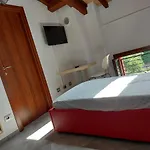 Azienda Agricola Ferrari M.rita Çiftlik konaklama *
